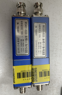 电快速瞬变脉冲群模拟器