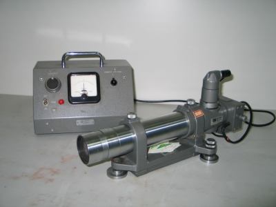 英国HILGER WATTS产0.2″TA53型光电自准直仪.jpg